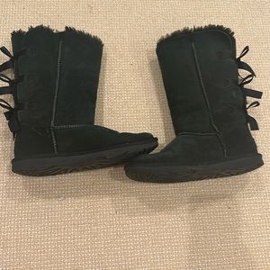 Tall black uggs with cute bows size 5 us women’s